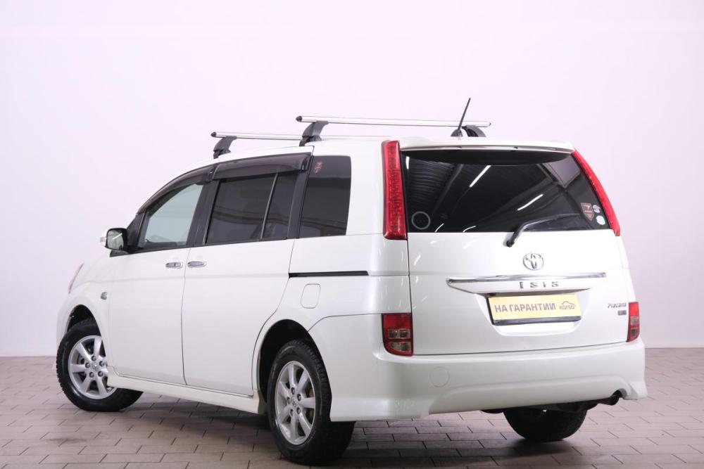 Toyota ISis I Рестайлинг Омск  - изображение 5