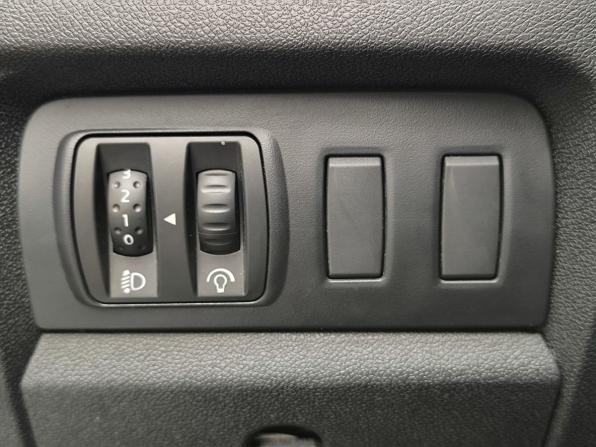 Renault Fluence I Рестайлинг с пробегом 2013 года, цена 964 000 рублей, 128965 км, седан, Автокод Объявления