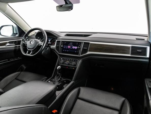 Volkswagen Teramont I с пробегом 2018 года, цена 2 499 000 рублей, 236844 км, внедорожник, Автокод Объявления