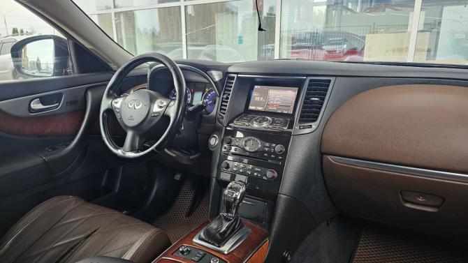 Infiniti FX II (S51) Рестайлинг с пробегом 2013 года, цена 1 499 000 рублей, 242000 км, внедорожник, Автокод Объявления