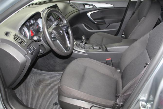 Opel Insignia I с пробегом 2013 года, цена 819 000 рублей, 204742 км, хэтчбек, Автокод Объявления