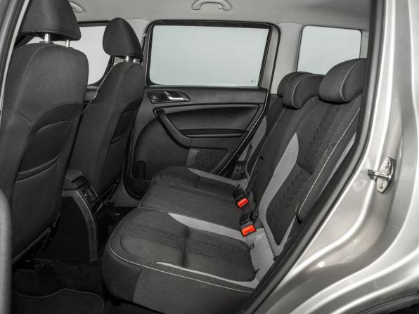 Skoda Yeti I Рестайлинг с пробегом 2017 года, цена 1 250 000 рублей, 241800 км, внедорожник, Автокод Объявления