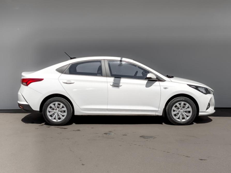 Hyundai Solaris II Рестайлинг Москва  - изображение 4
