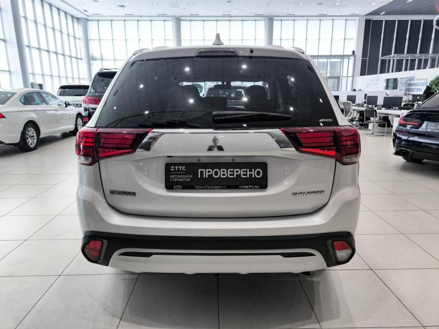Mitsubishi Outlander III Рестайлинг 3 Казань  - изображение 7