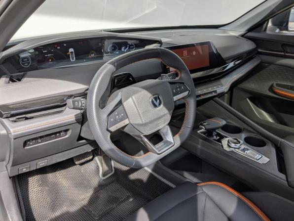 Changan UNI-V I с пробегом 2024 года, цена 2 200 000 рублей, 38541 км, лифтбек, Автокод Объявления
