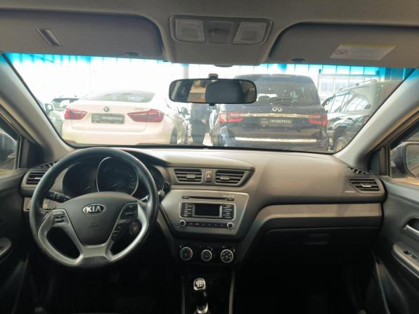 Kia Rio III Рестайлинг с пробегом 2016 года, цена 990 000 рублей, 120000 км, седан, Автокод Объявления