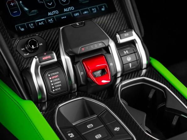 Lamborghini Urus I с пробегом 2022 года, цена 26 000 000 рублей, 20638 км, внедорожник, Автокод Объявления