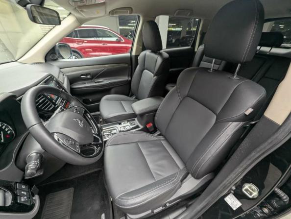 Mitsubishi Outlander III Рестайлинг 3 с пробегом 2020 года, цена 2 345 000 рублей, 120187 км, внедорожник, Автокод Объявления