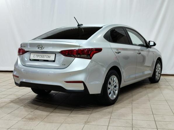 Hyundai Solaris II с пробегом 2017 года, цена 1 100 000 рублей, 160530 км, седан, Автокод Объявления