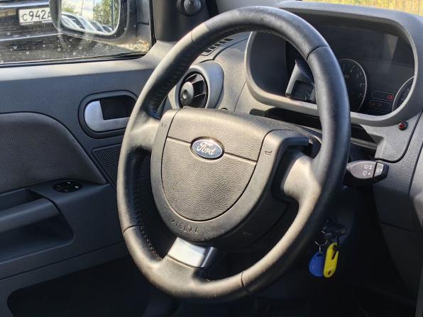 Ford Fusion I с пробегом 2004 года, цена 289 000 рублей, 250000 км, хэтчбек, Автокод Объявления