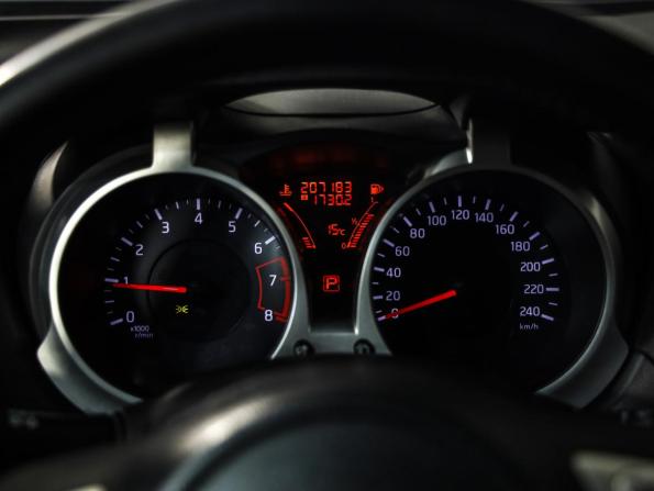 Nissan Juke I с пробегом 2012 года, цена 869 777 рублей, 207000 км, внедорожник, Автокод Объявления