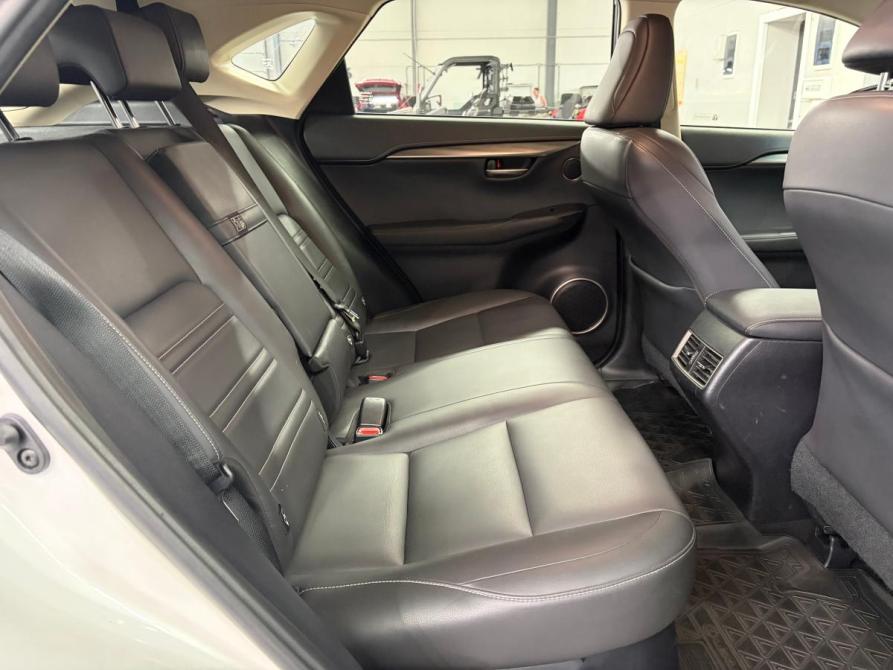 Lexus NX I Рестайлинг Краснодар  - изображение 14