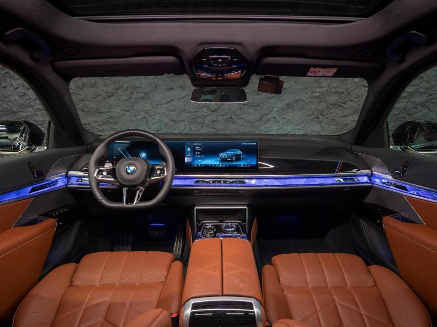 BMW 7 серии VII (G70) Москва  - изображение 9