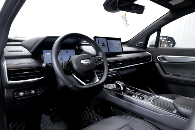 Geely Okavango I Рестайлинг с пробегом 2024 года, цена 2 800 000 рублей, 19800 км, внедорожник, Автокод Объявления
