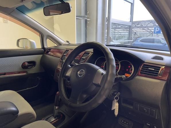 Nissan Tiida I с пробегом 2006 года, цена 450 000 рублей, 94571 км, седан, Автокод Объявления