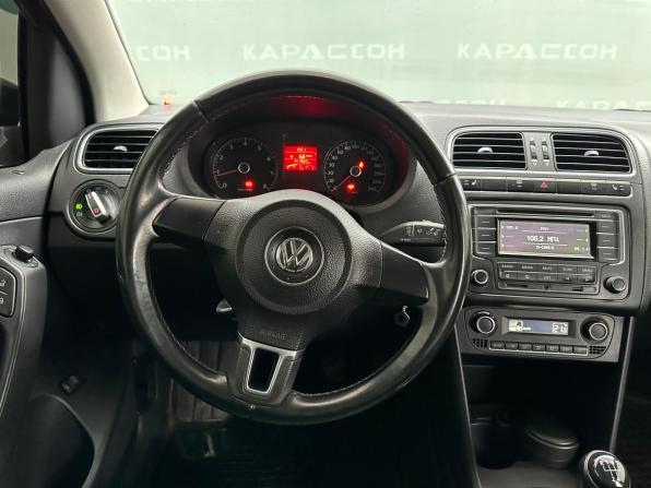 Volkswagen Polo V с пробегом 2013 года, цена 850 000 рублей, 141905 км, седан, Автокод Объявления