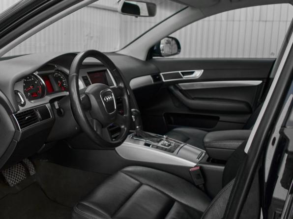 Audi A6 III (C6) Рестайлинг с пробегом 2009 года, цена 930 000 рублей, 269162 км, седан, Автокод Объявления