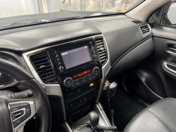 Mitsubishi L200 V Рестайлинг с пробегом 2021 года, цена 4 895 000 рублей, 28129 км, пикап, Автокод Объявления