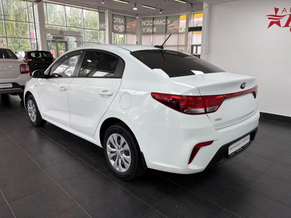 Kia Rio IV с пробегом 2018 года, цена 1 198 000 рублей, 104066 км, седан, Автокод Объявления