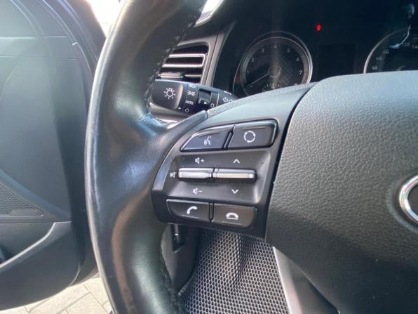 Hyundai Elantra VI (AD) Рестайлинг с пробегом 2019 года, цена 1 550 000 рублей, 90674 км, седан, Автокод Объявления
