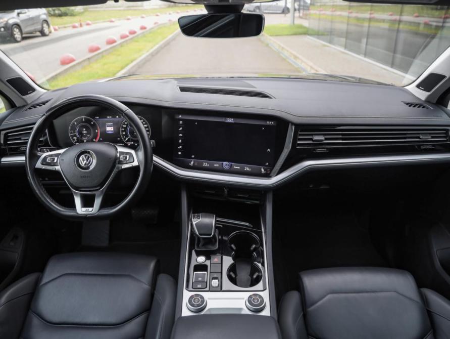 Volkswagen Touareg III Санкт-Петербург  - изображение 13