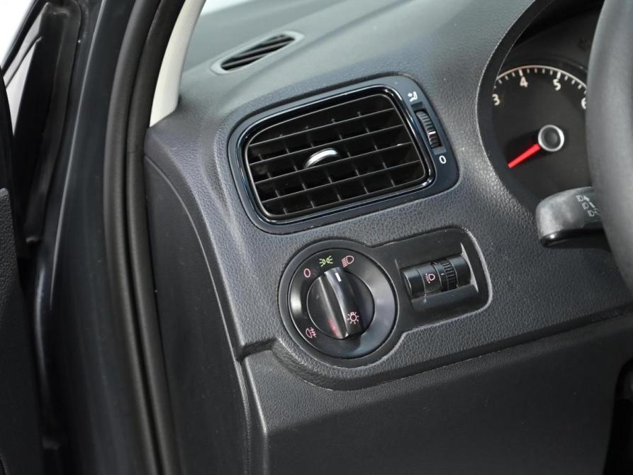 Volkswagen Polo V Рестайлинг Москва  - изображение 10
