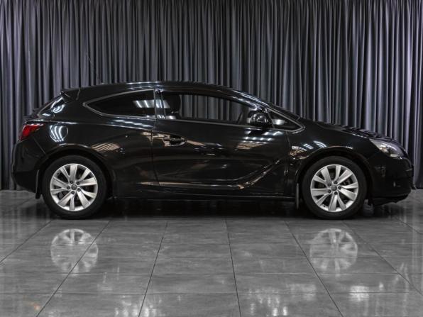 Opel Astra J Рестайлинг с пробегом 2014 года, цена 929 000 рублей, 150621 км, хэтчбек, Автокод Объявления
