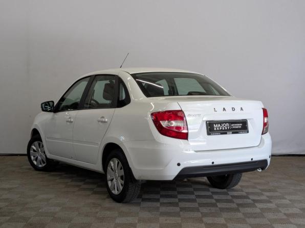 Lada (ВАЗ) Granta I Рестайлинг с пробегом 2023 года, цена 650 000 рублей, 63673 км, седан, Автокод Объявления