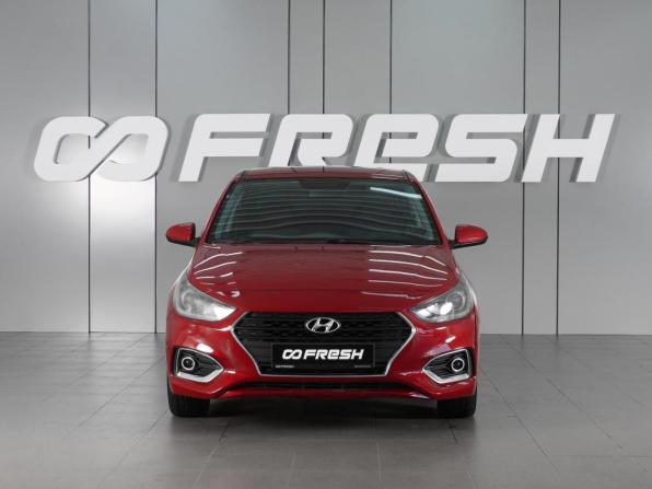 Hyundai Solaris II с пробегом 2017 года, цена 1 390 000 рублей, 117671 км, седан, Автокод Объявления