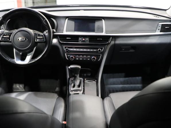 Kia Optima IV Рестайлинг с пробегом 2019 года, цена 1 700 000 рублей, 126000 км, седан, Автокод Объявления