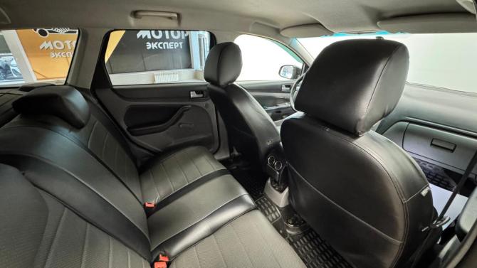 Ford Focus II Рестайлинг с пробегом 2010 года, цена 450 000 рублей, 204493 км, универсал, Автокод Объявления