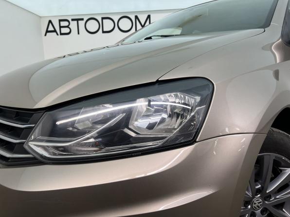 Volkswagen Polo V Рестайлинг с пробегом 2019 года, цена 1 450 000 рублей, 86403 км, седан, Автокод Объявления