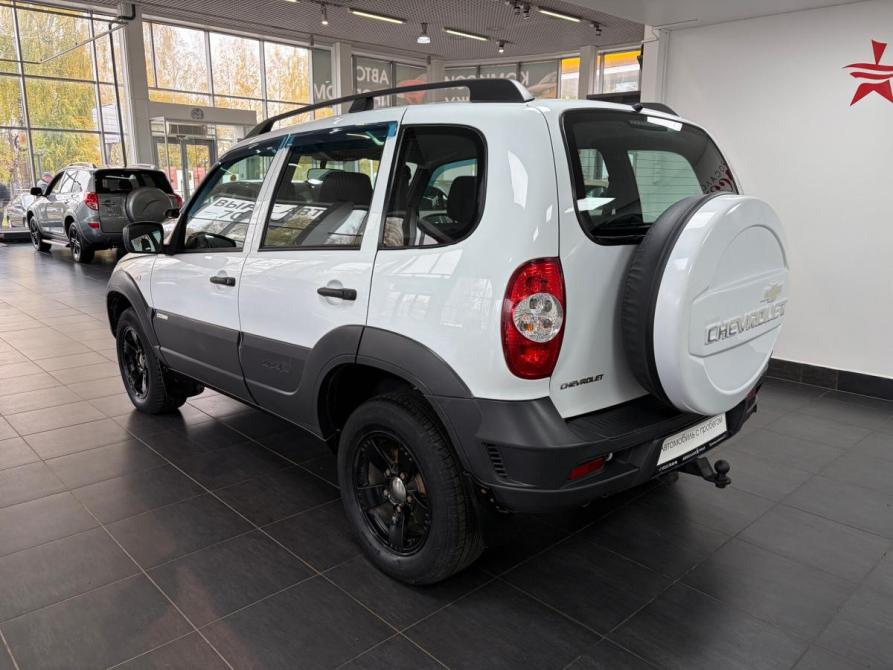 Chevrolet Niva I Рестайлинг Киров  - изображение 5