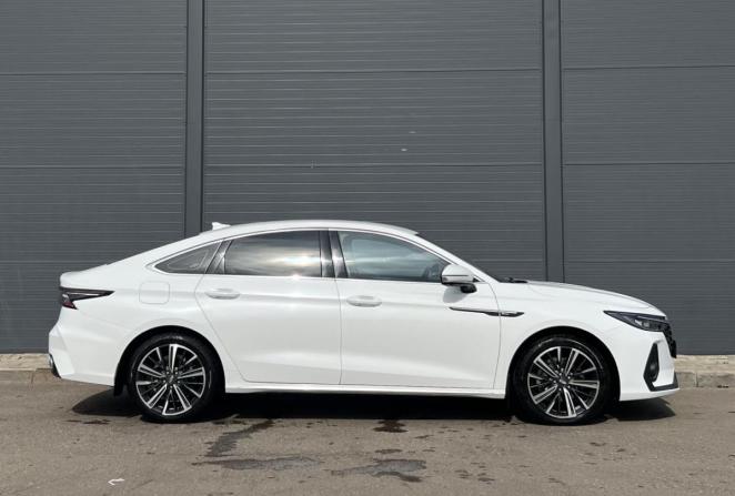 Chery Arrizo 8 с пробегом 2023 года, цена 1 390 000 рублей, 178032 км, седан, Автокод Объявления