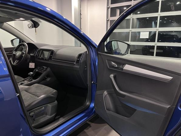 Skoda Karoq I с пробегом 2020 года, цена 2 547 000 рублей, 81900 км, внедорожник, Автокод Объявления