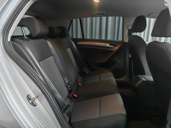 Volkswagen Golf VII с пробегом 2014 года, цена 999 000 рублей, 248330 км, хэтчбек, Автокод Объявления