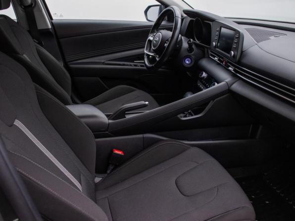 Hyundai Elantra VII (CN7) с пробегом 2021 года, цена 1 946 000 рублей, 59900 км, седан, Автокод Объявления