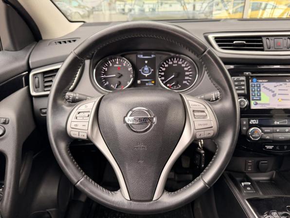 Nissan Qashqai II с пробегом 2017 года, цена 1 723 000 рублей, 55130 км, внедорожник, Автокод Объявления
