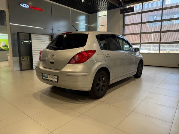 Nissan Tiida I Рестайлинг с пробегом 2010 года, цена 530 000 рублей, 224438 км, хэтчбек, Автокод Объявления