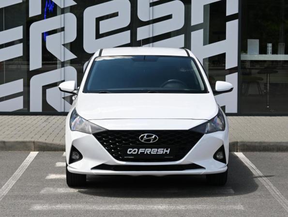 Hyundai Solaris II с пробегом 2019 года, цена 830 000 рублей, 220049 км, седан, Автокод Объявления