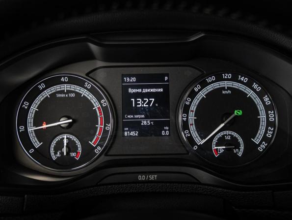 Skoda Karoq I с пробегом 2022 года, цена 2 330 000 рублей, 81452 км, внедорожник, Автокод Объявления