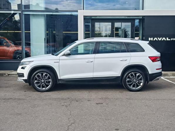 Skoda Kodiaq I с пробегом 2017 года, цена 2 099 000 рублей, 220764 км, внедорожник, Автокод Объявления