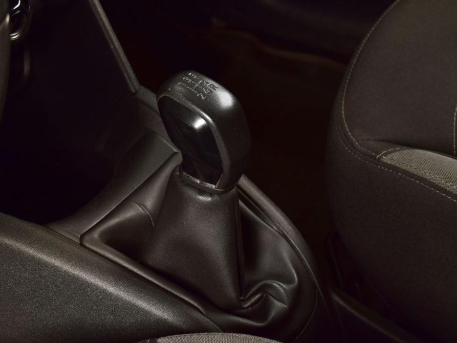 Peugeot 208 I Кемерово  - изображение 16