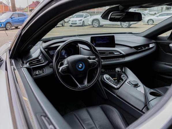 BMW i8 I с пробегом 2016 года, цена 5 450 000 рублей, 30430 км, купе, Автокод Объявления