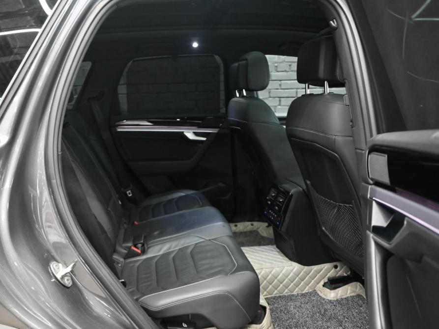 Volkswagen Touareg III Екатеринбург  - изображение 21