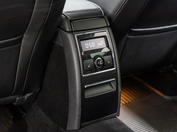 Skoda Superb II с пробегом 2010 года, цена 978 000 рублей, 184585 км, лифтбек, Автокод Объявления