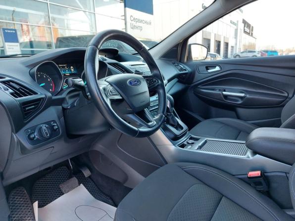 Ford Kuga II Рестайлинг с пробегом 2017 года, цена 1 350 000 рублей, 154332 км, внедорожник, Автокод Объявления