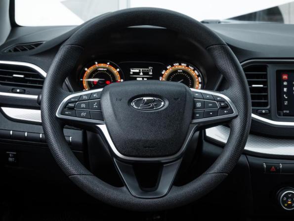 Lada (ВАЗ) Vesta I Рестайлинг (NG) с пробегом 2024 года, цена 1 280 000 рублей, 48936 км, седан, Автокод Объявления