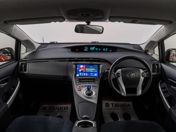 Toyota Prius III Рестайлинг (XW30) с пробегом 2012 года, цена 1 165 000 рублей, 134000 км, лифтбек, Автокод Объявления