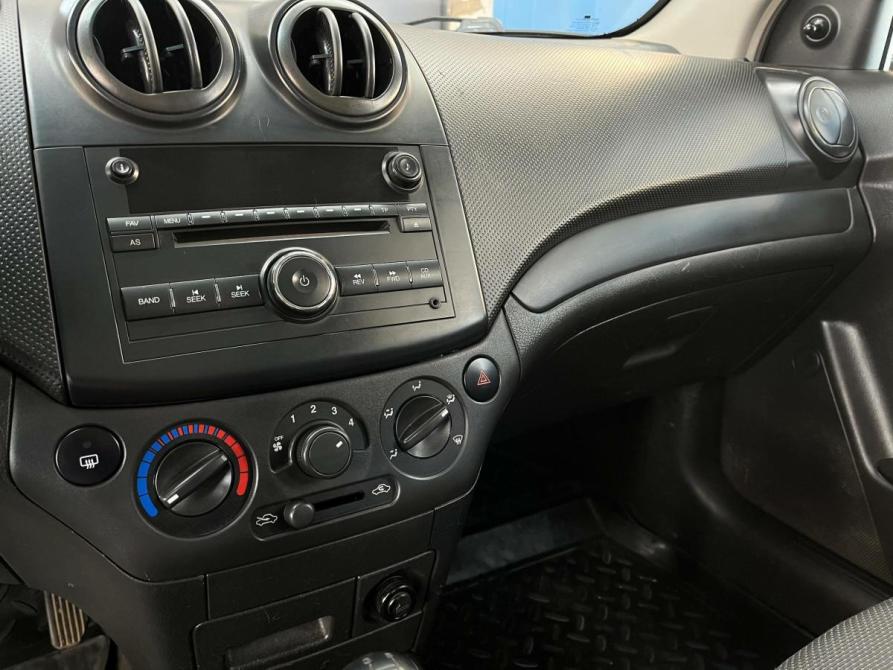 Chevrolet Aveo I Рестайлинг Нижнекамск  - изображение 13